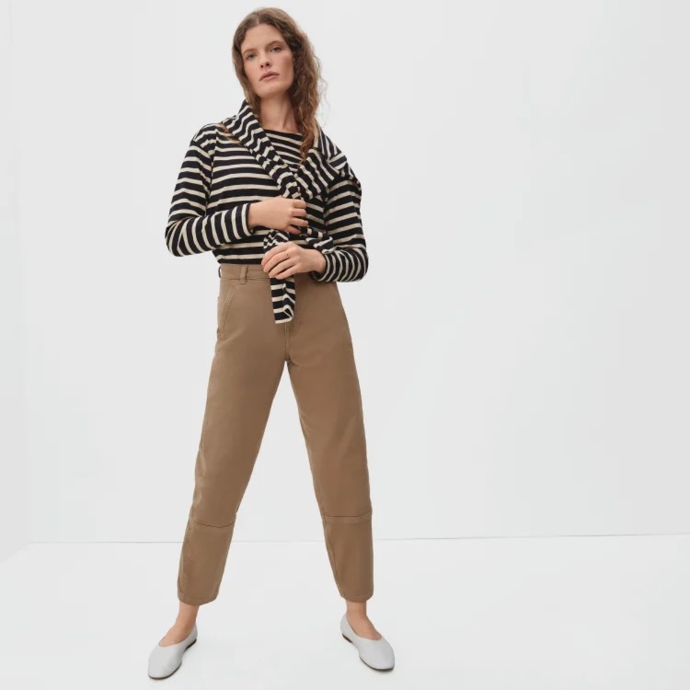 The Utility Barrel Pant
Brand: Everlane
Size: 6
Color: Toasted Coconut